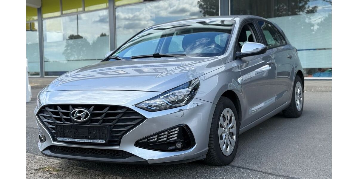 Hyundai i30 189.900 km 8.900 &euro; Salzgitter 38229