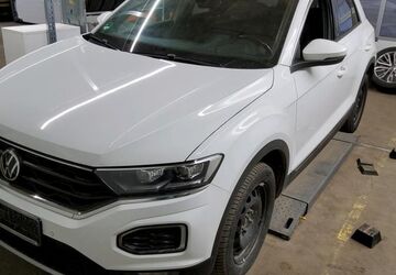 VW T-Roc 174.336 km 18.990 &euro; Braunschweig 38122