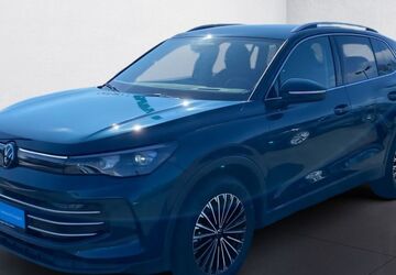 VW Tiguan 9.863 km 40.338 &euro; Goslar 38644