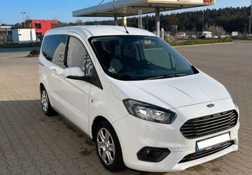 Ford Tourneo Courier 122.000 km 8.200 &euro; Braunschweig 38114