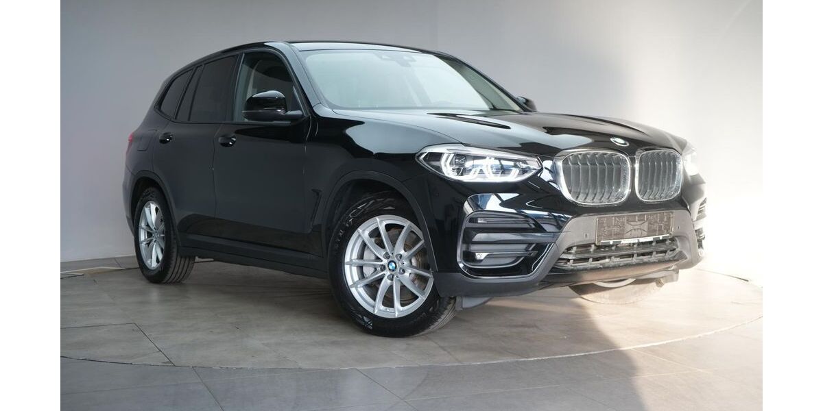 BMW X3 96.000 km 31.990 &euro; Braunschweig 38110