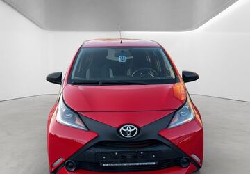 Toyota Aygo (X) 13.000 km 8.199 &euro; Goslar/Oker 38644