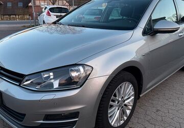 VW Golf 135.000 km 8.700 &euro; Lehre 38165