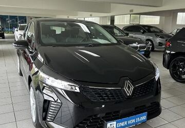 Renault Clio 8.935 km 18.931 &euro; Salzgitter 38228