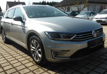 VW Passat 166.300 km 12.990 &euro; Wolfenbüttel 38304