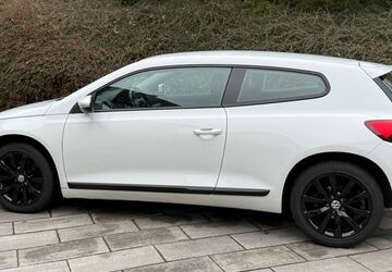 VW Scirocco 105.250 km 10.500 &euro; Denkte 38321