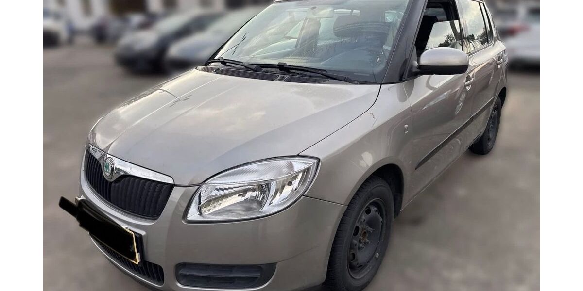 Skoda Fabia 86.900 km 3.990 &euro; Lengede 38268