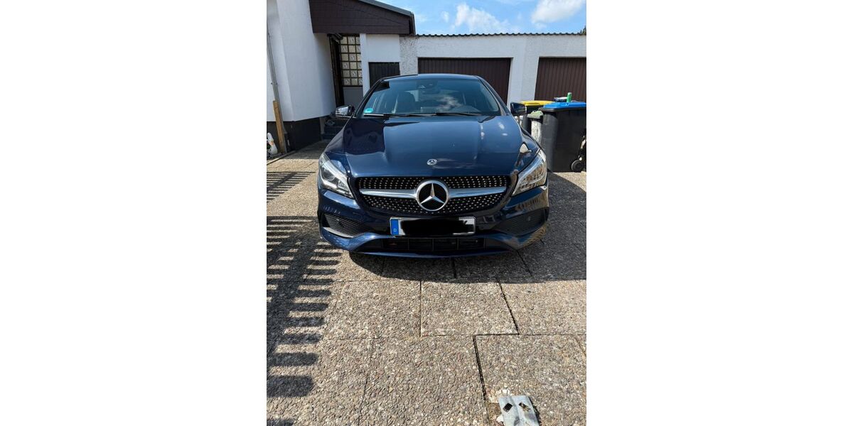Mercedes-Benz CLA 220 103.210 km 24.000 &euro; Wolfenbüttel 38304