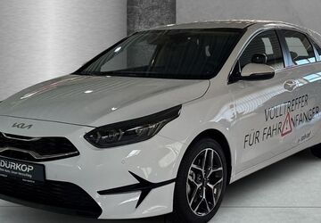 Kia ceed / Ceed 4.987 km 24.990 &euro; Goslar 38644
