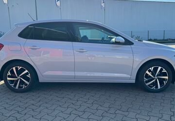 VW Polo 49.000 km 16.600 &euro; Braunschweig 38124