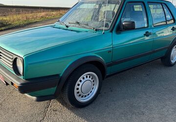 VW Golf 103.270 km 6.499 &euro; Salzgitter 38259