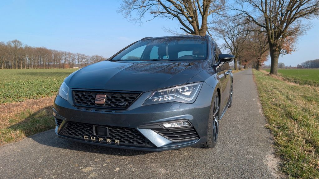 Seat Leon 89.000 km 23.500 &euro; Wasbüttel 38553